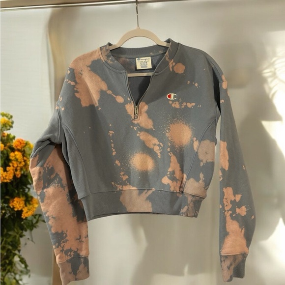 Champion Tie Dyed Cropped 1/4 Zip Sweatshirt. Size M. Excellent Condition. - Picture 2 of 5